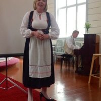 Liisa Kalliokosken laulu - Valentina Pirisen säestys Liisa Kalliokosken laulu - Valentina Pirisen säestys